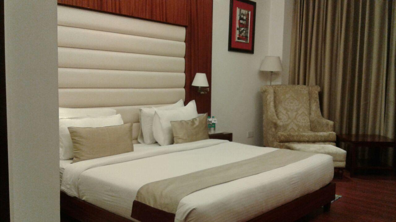 Days Hotel By Wyndham Panipat Exterior photo